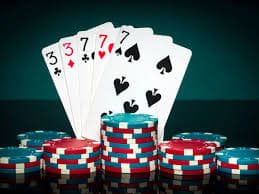 Teen Patti hand rankings display on gilaloto live-dealer table